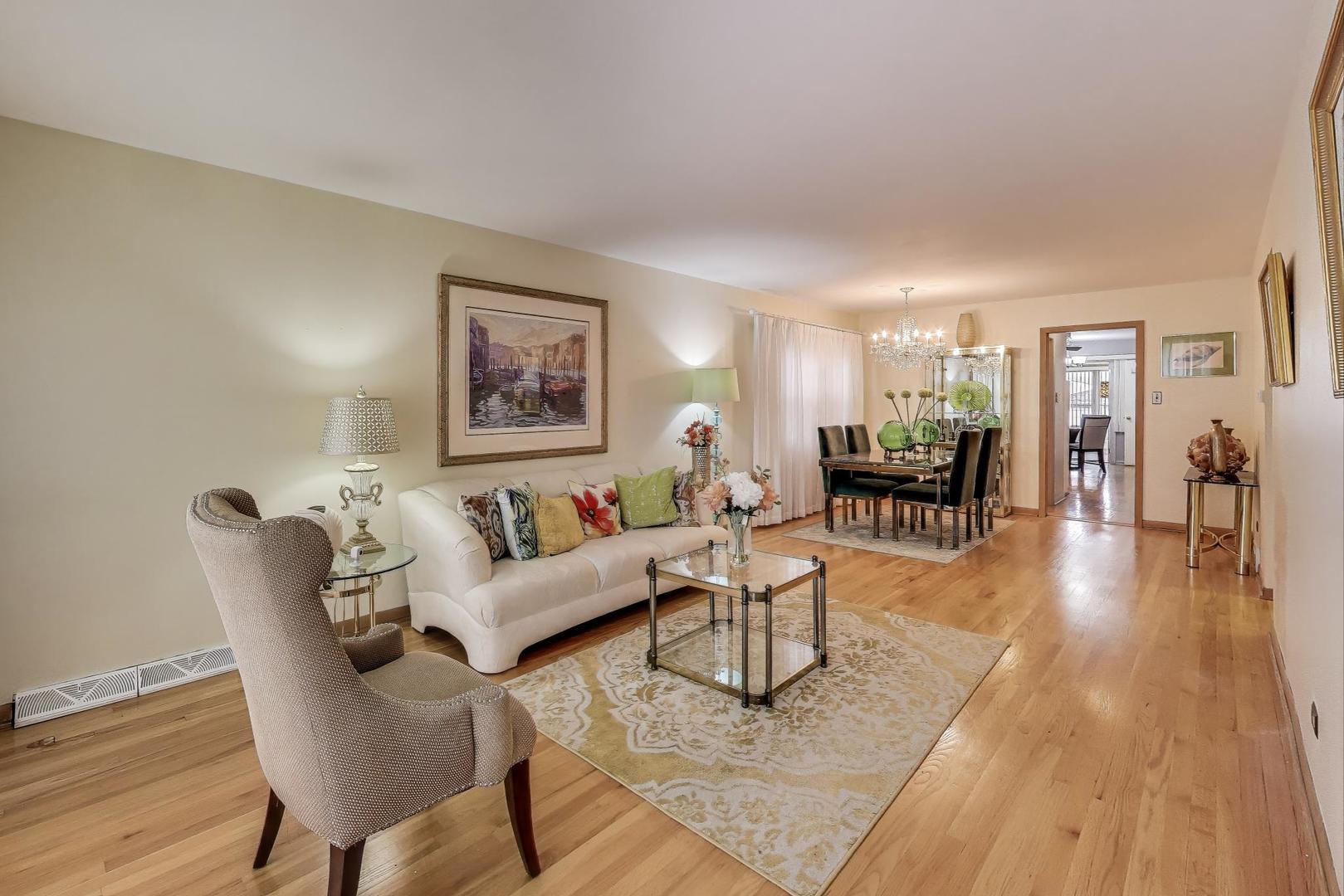 1638 East 91st Place Chicago IL 60617