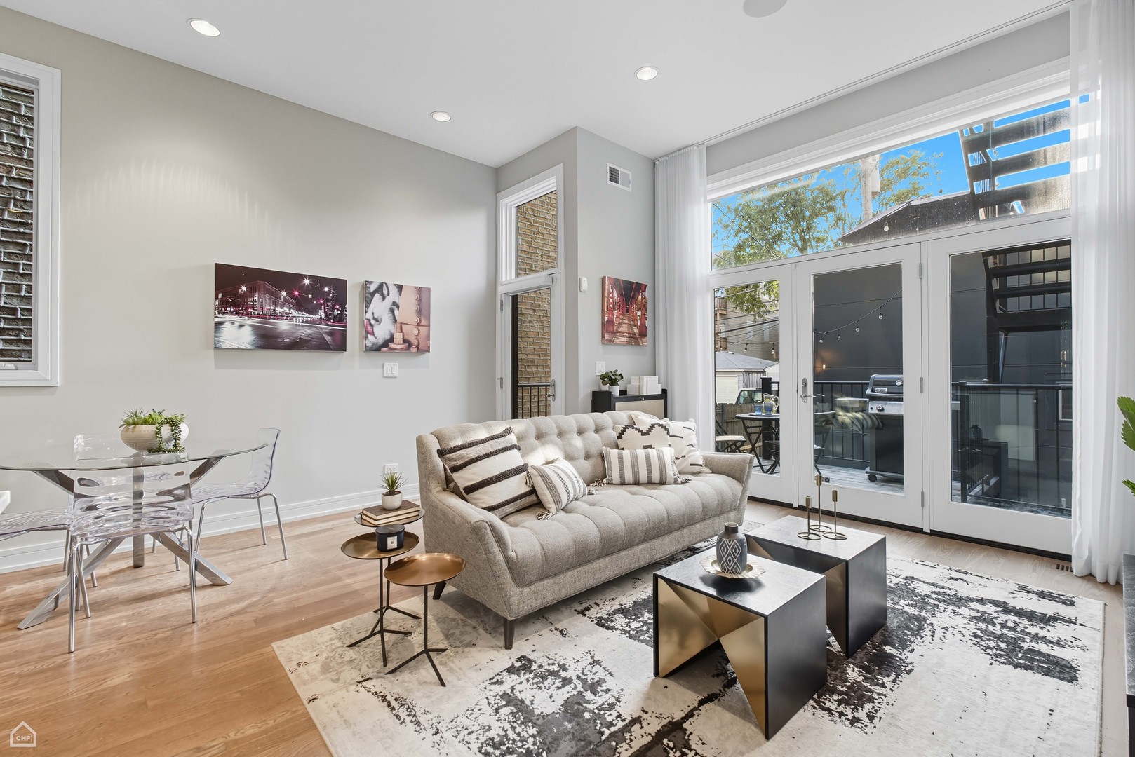 1534 North Maplewood Avenue Chicago IL 60622