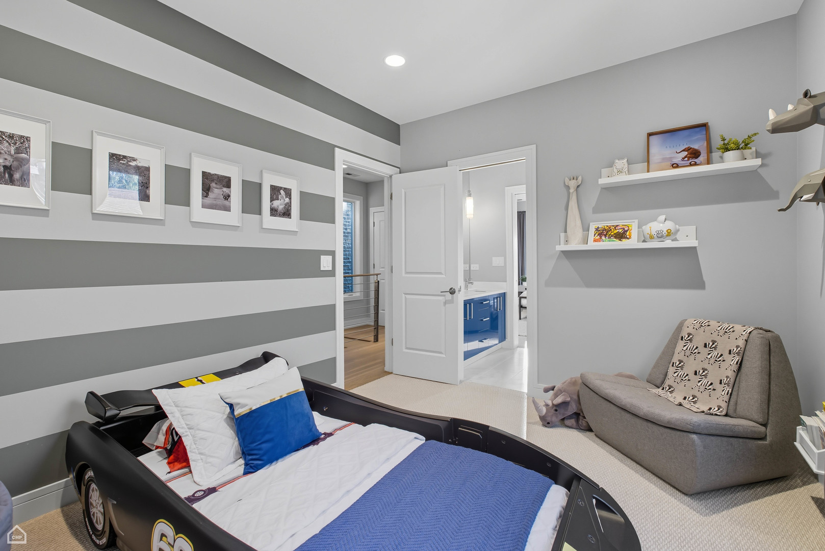 1534 North Maplewood Avenue Chicago IL 60622