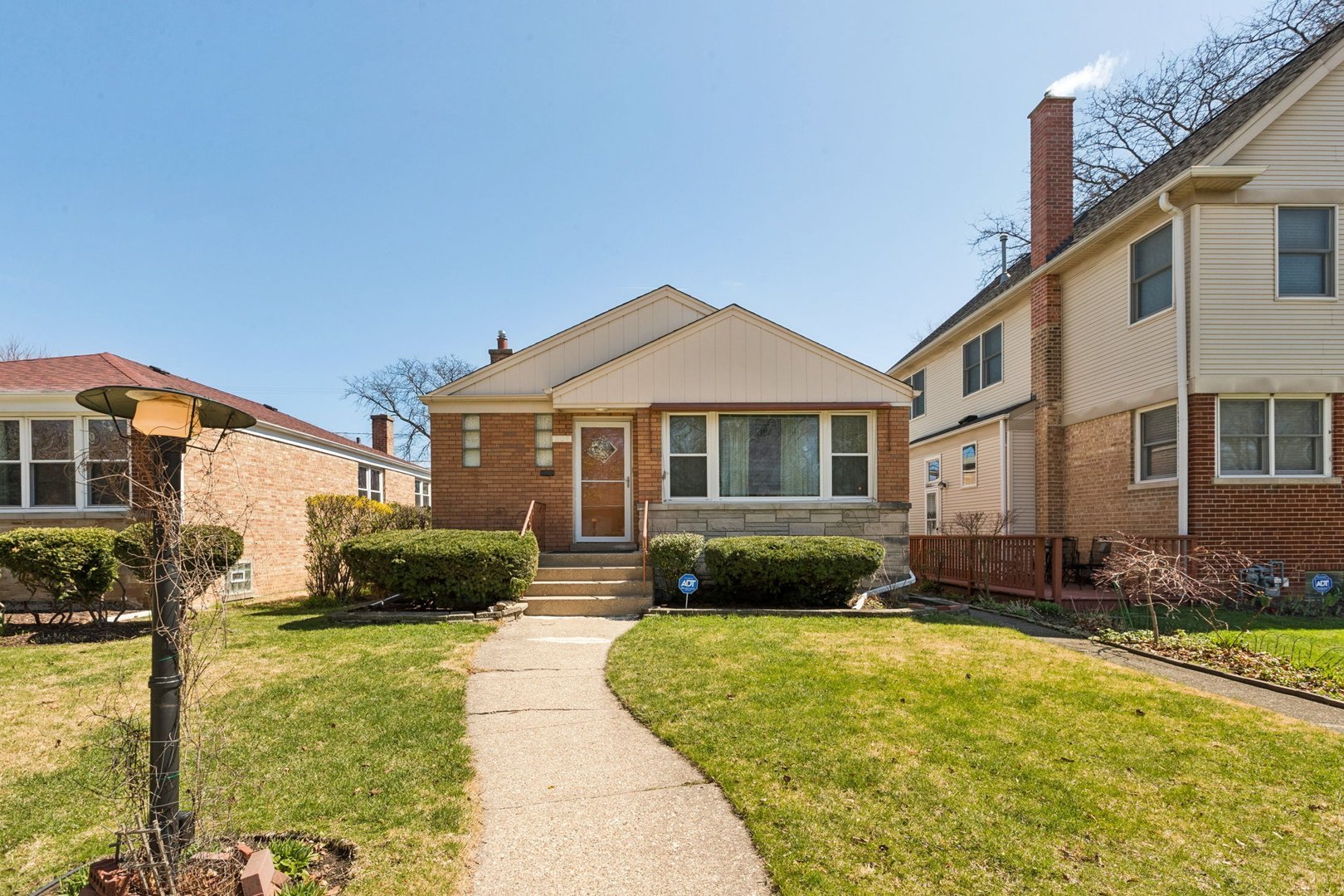 207 Brown Avenue Evanston IL 60202