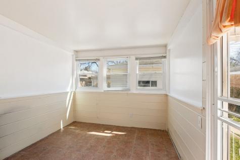 207 Brown Avenue Evanston IL 60202