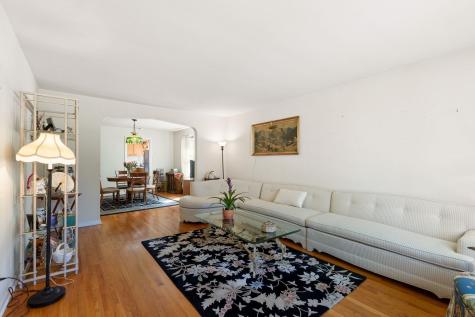 207 Brown Avenue Evanston IL 60202