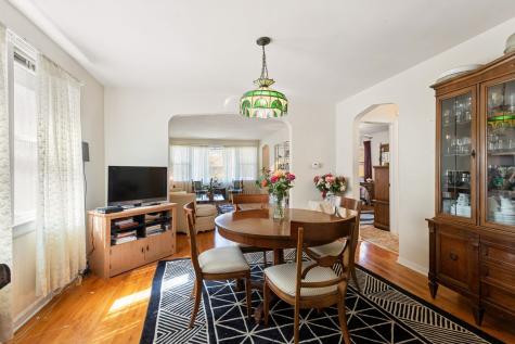 207 Brown Avenue Evanston IL 60202