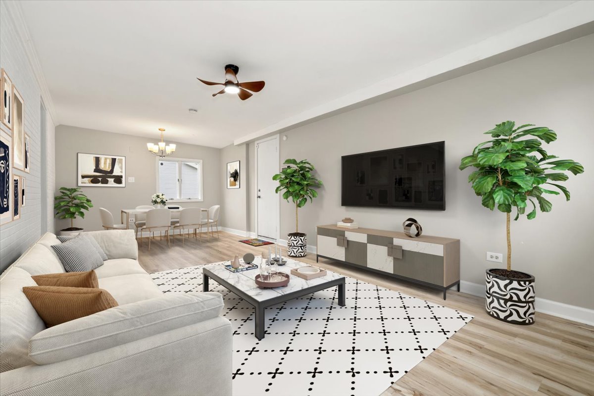 3923 Madison Avenue Brookfield IL 60513