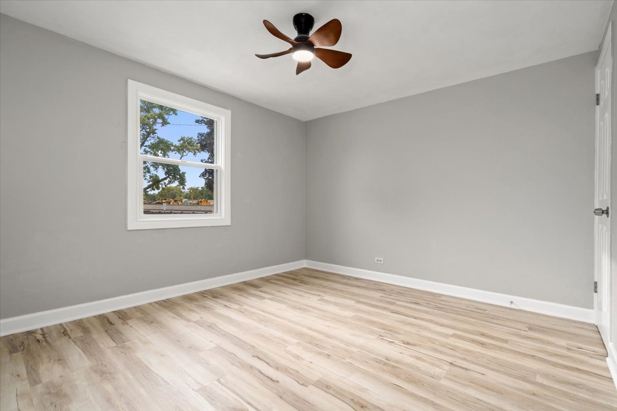 3923 Madison Avenue Brookfield IL 60513