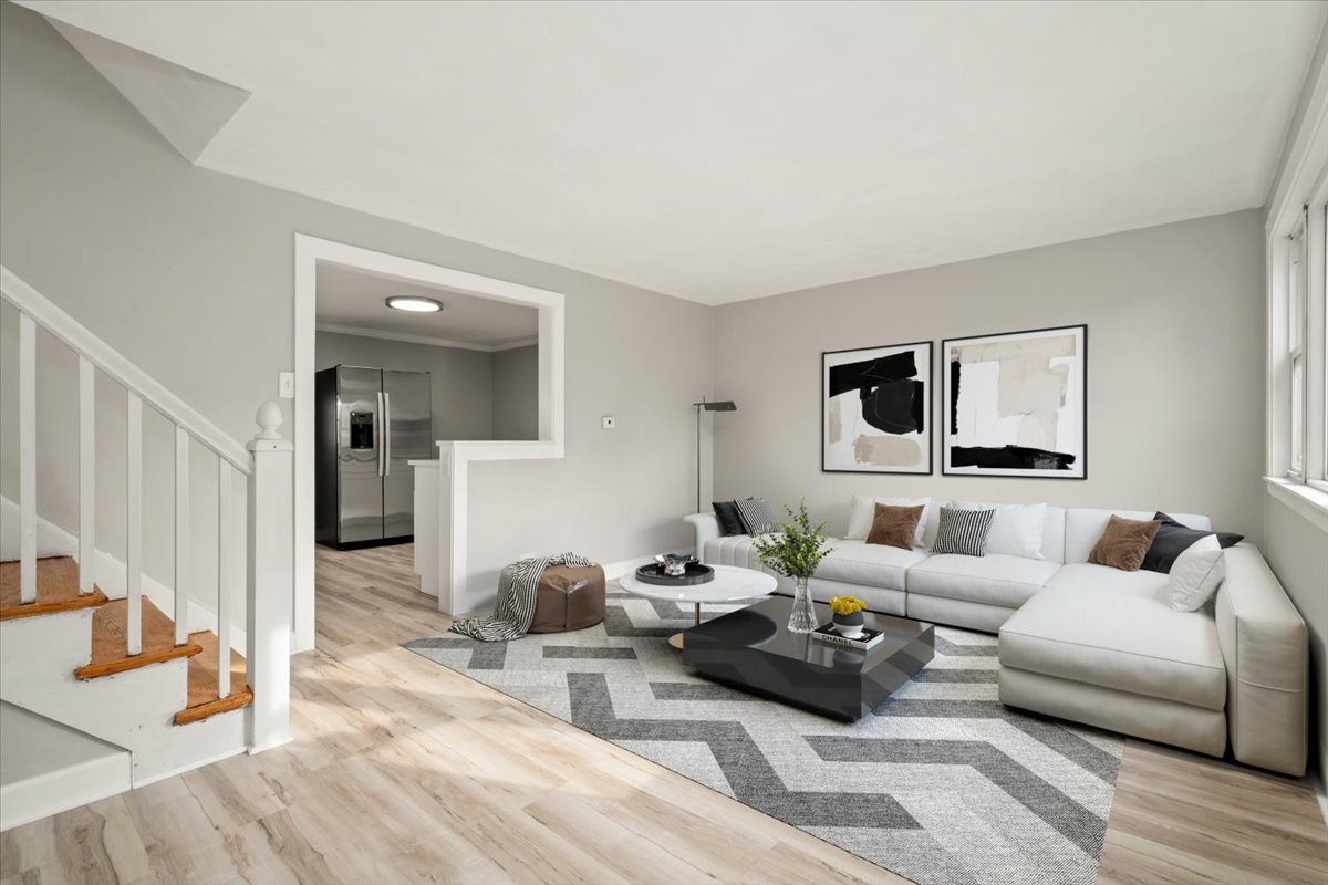 3923 Madison Avenue Brookfield IL 60513