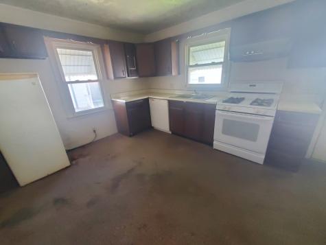 931 18TH Avenue East Moline IL 61244