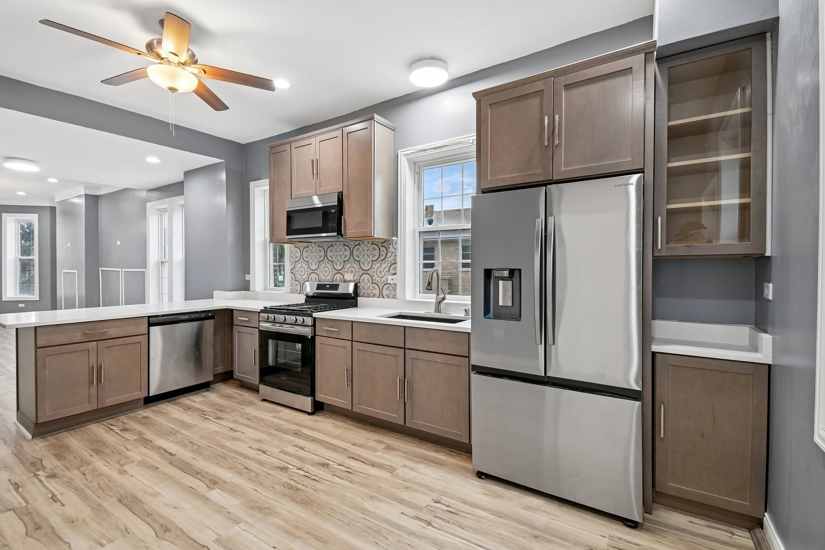6748 South Wabash Avenue Chicago IL 60637