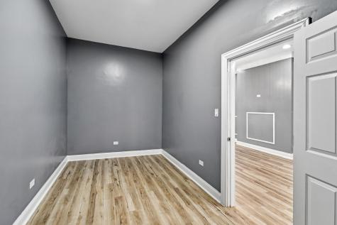 6748 South Wabash Avenue Chicago IL 60637