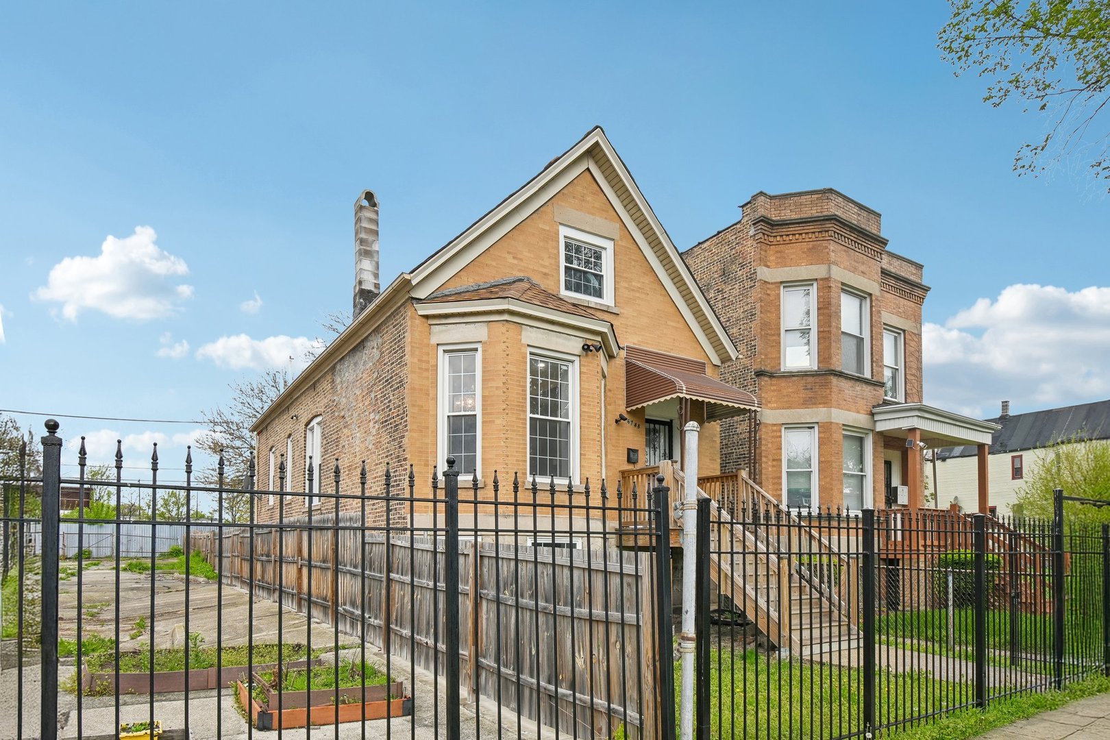 6748 South Wabash Avenue Chicago IL 60637