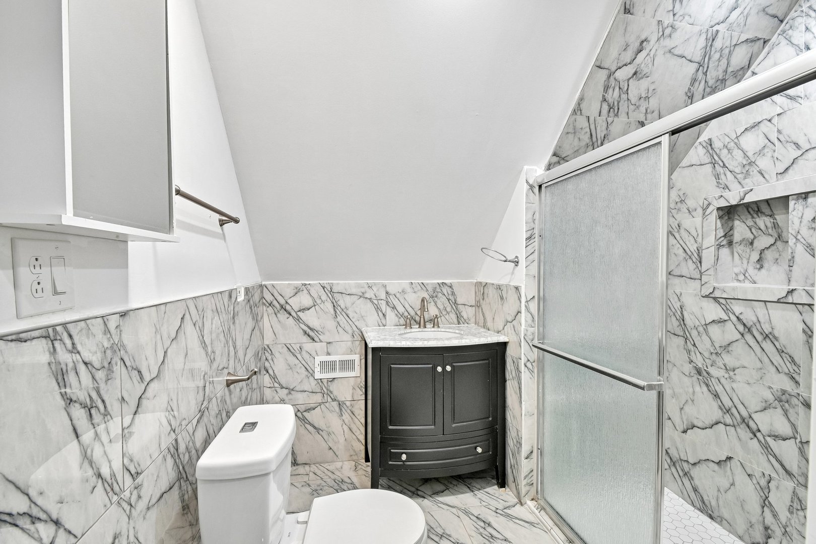 6748 South Wabash Avenue Chicago IL 60637