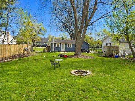 37854 Harper Avenue Beach Park IL 60087