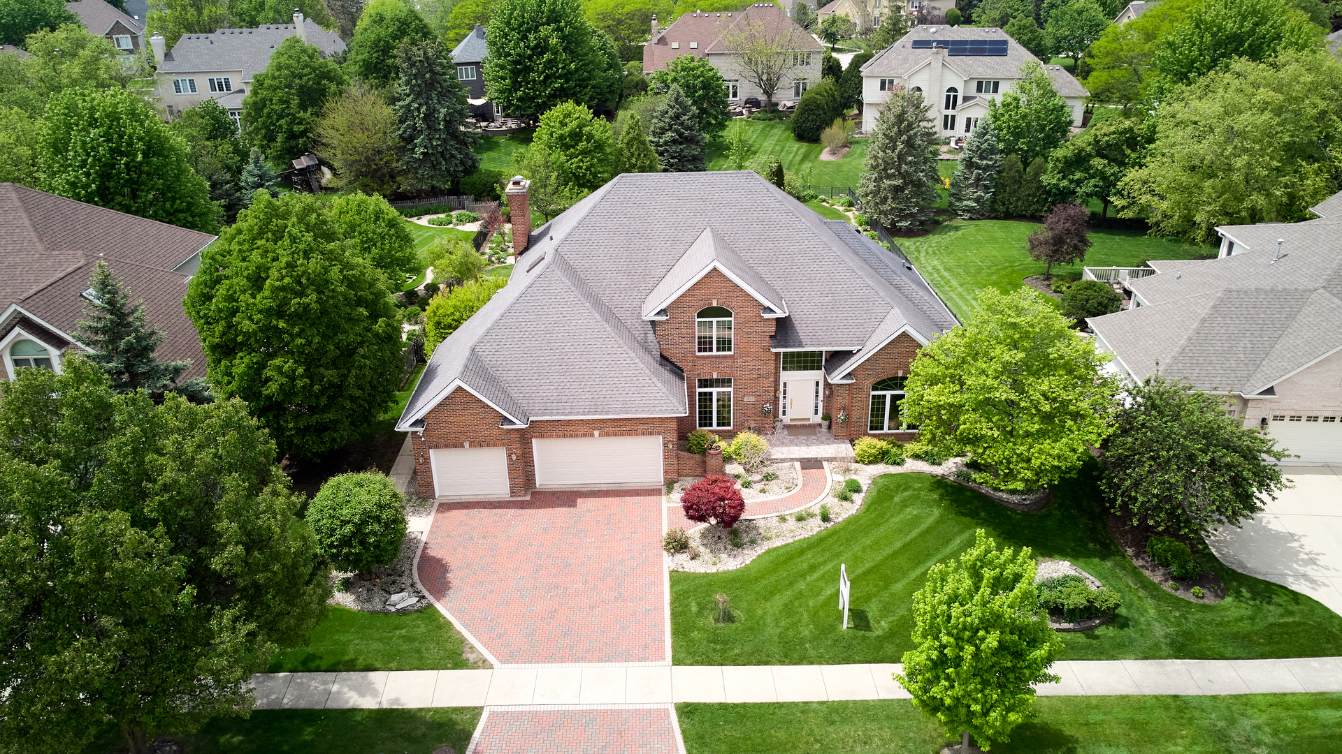 2615 Saddlebrook Drive Naperville IL 60564