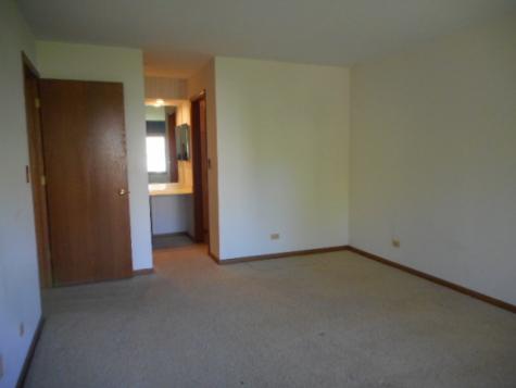1017 Brentwood Circle Buffalo Grove IL 60089