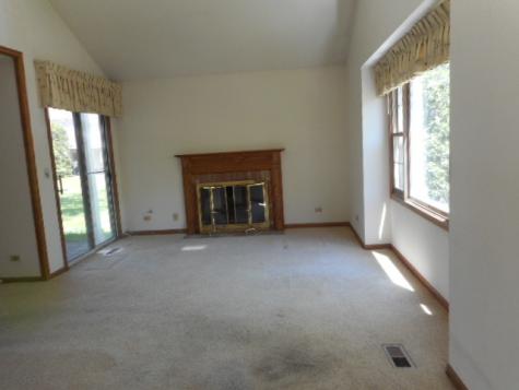 1017 Brentwood Circle Buffalo Grove IL 60089