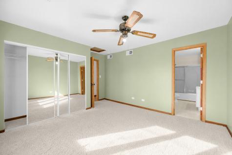 105 E Red Oak Avenue Bensenville IL 60106
