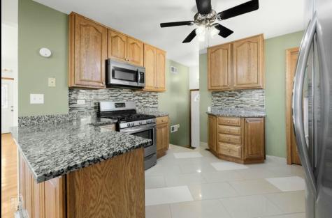 105 E Red Oak Avenue Bensenville IL 60106