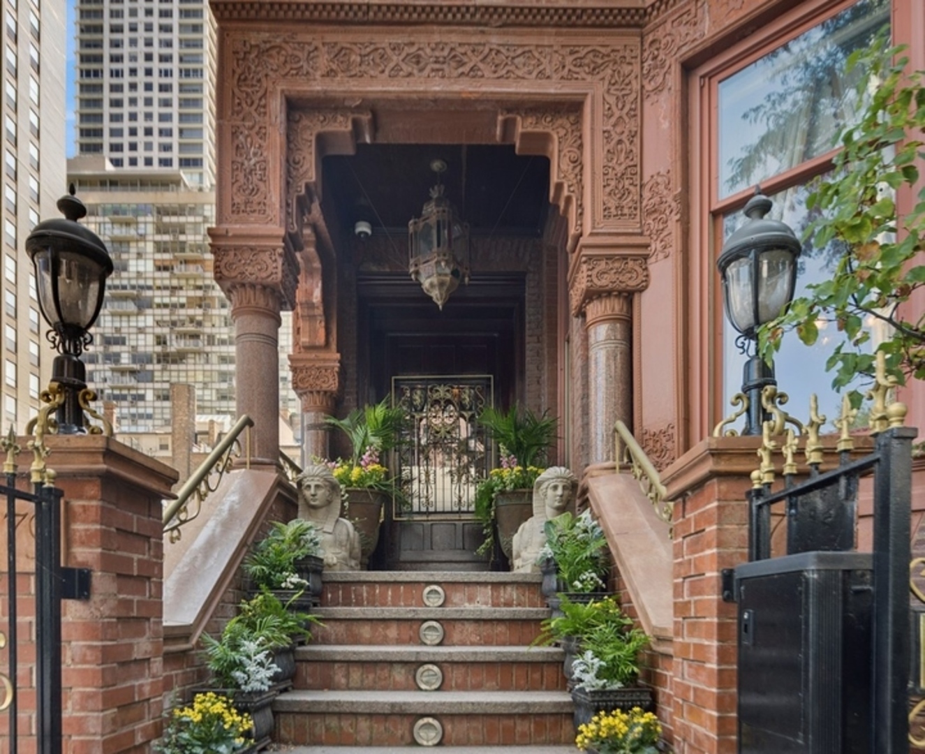 79 East Cedar Street Chicago IL 60611