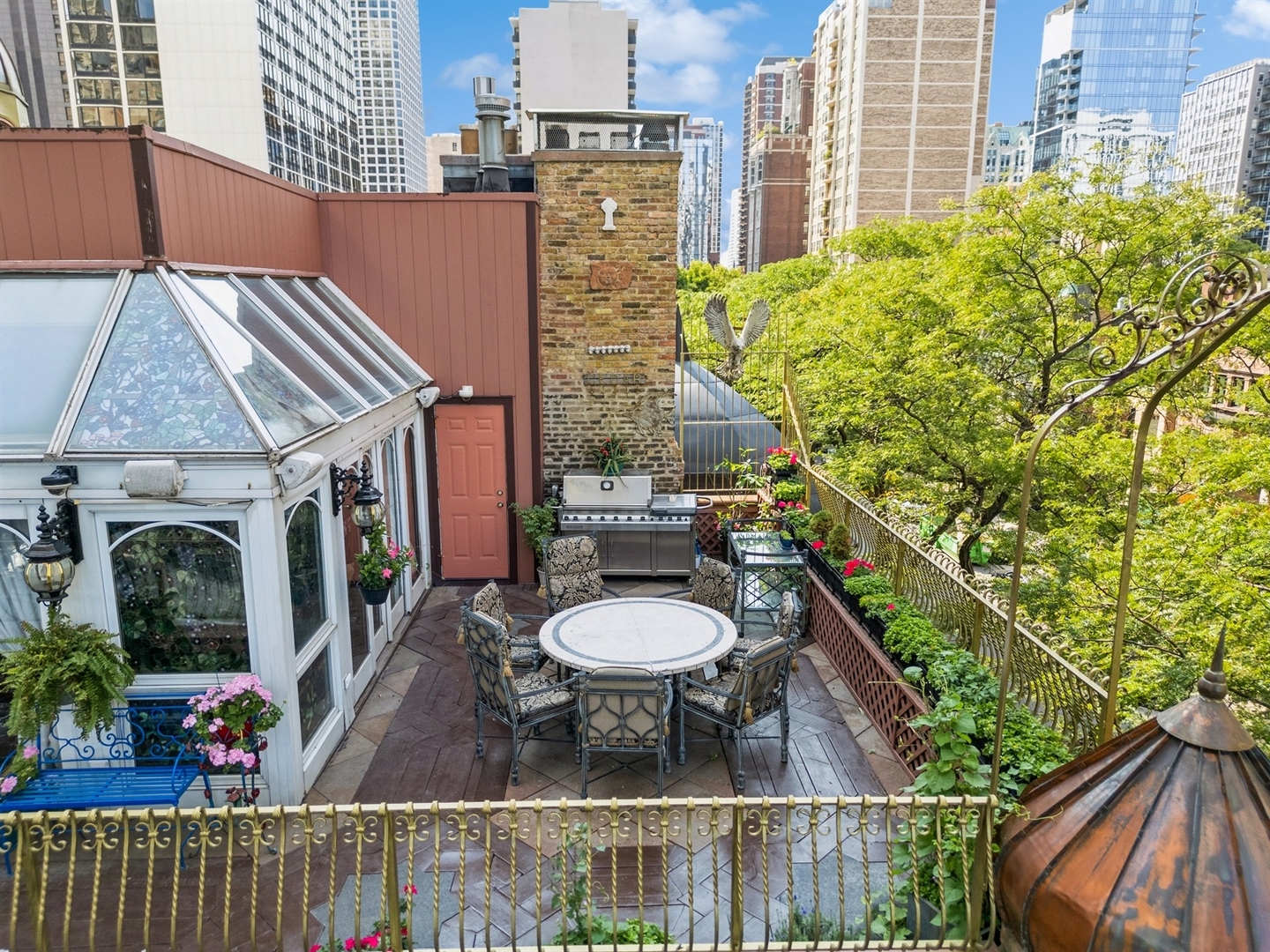 79 East Cedar Street Chicago IL 60611