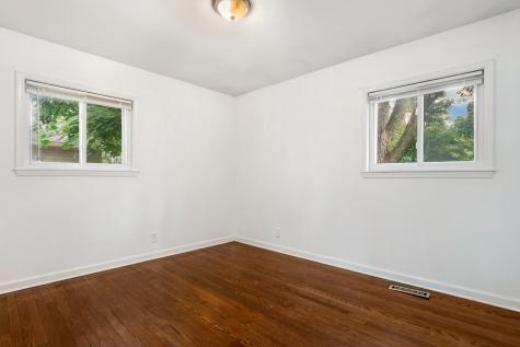 231 West 35th Street Steger IL 60475