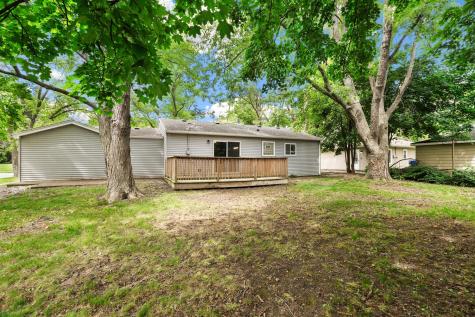 231 West 35th Street Steger IL 60475