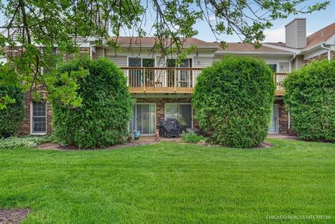 829 Chasefield Lane Crystal Lake IL 60014