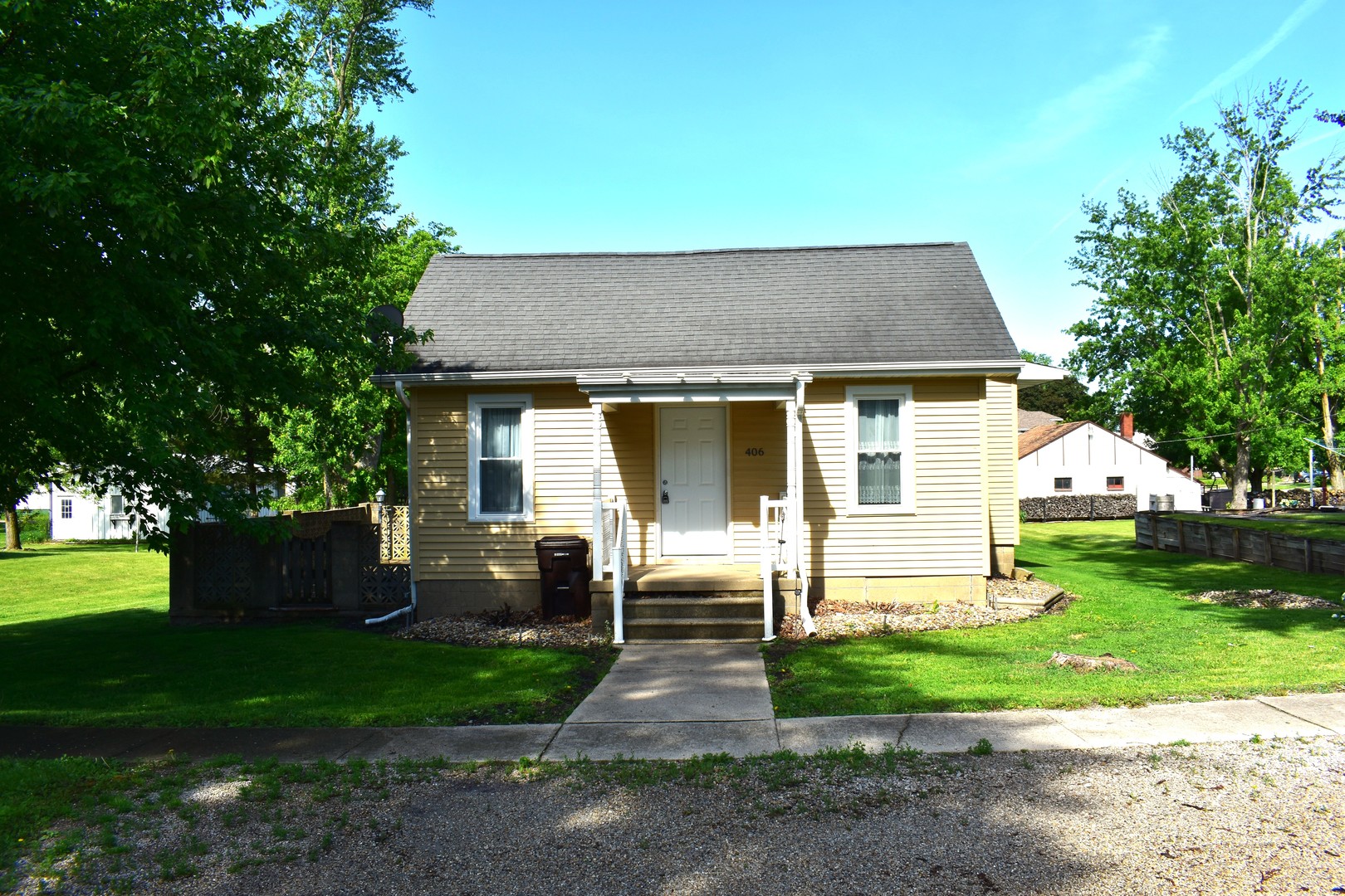 406 North Birch Street Wenona IL 61377