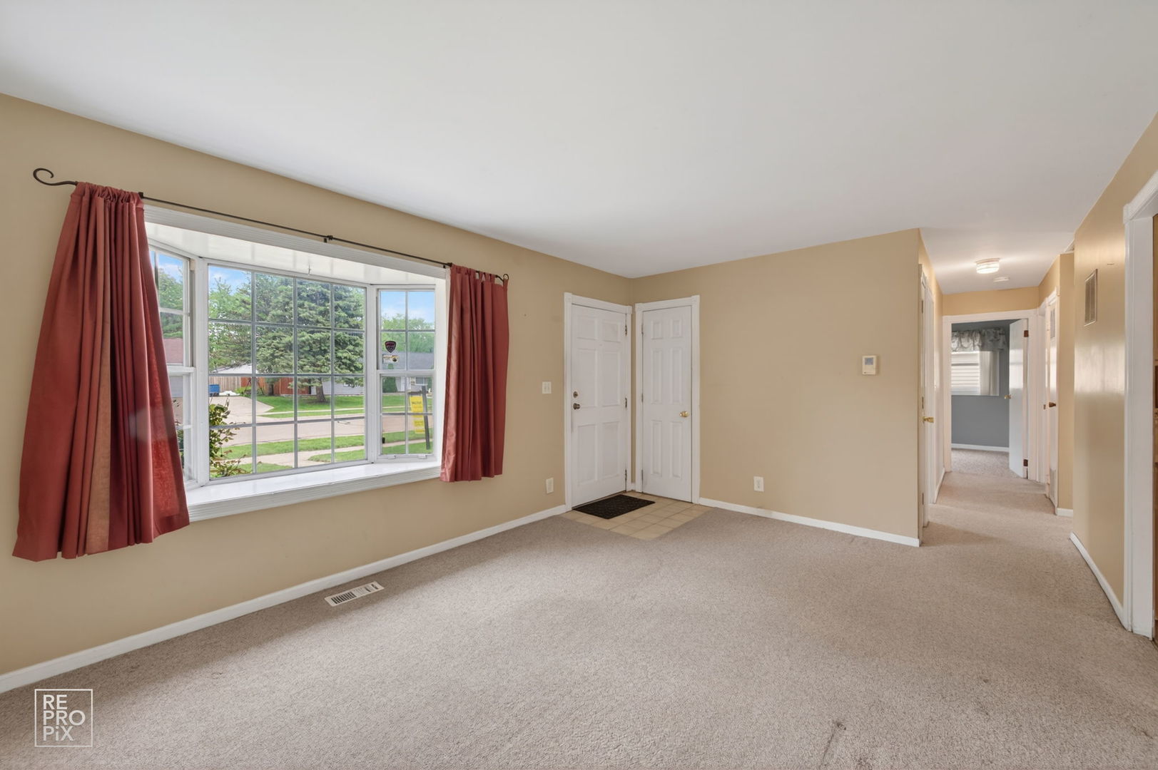 1320 North Elmwood Drive Aurora IL 60506
