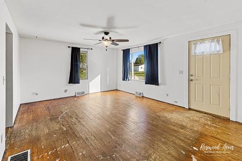 301 Donovan Street Beaverville IL 60912