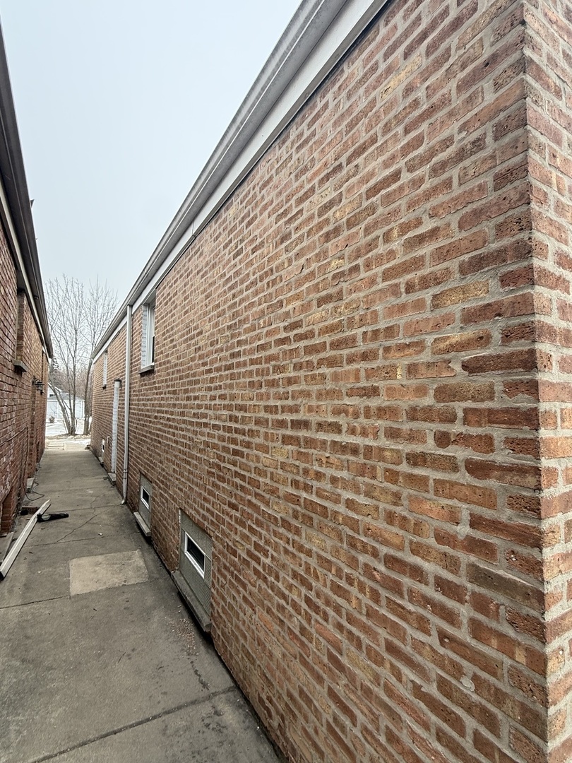 1308 West 108th Street Chicago IL 60643
