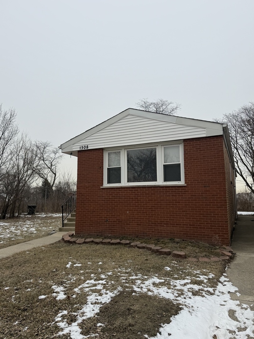 1308 West 108th Street Chicago IL 60643