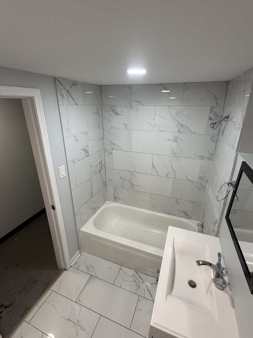 1308 West 108th Street Chicago IL 60643