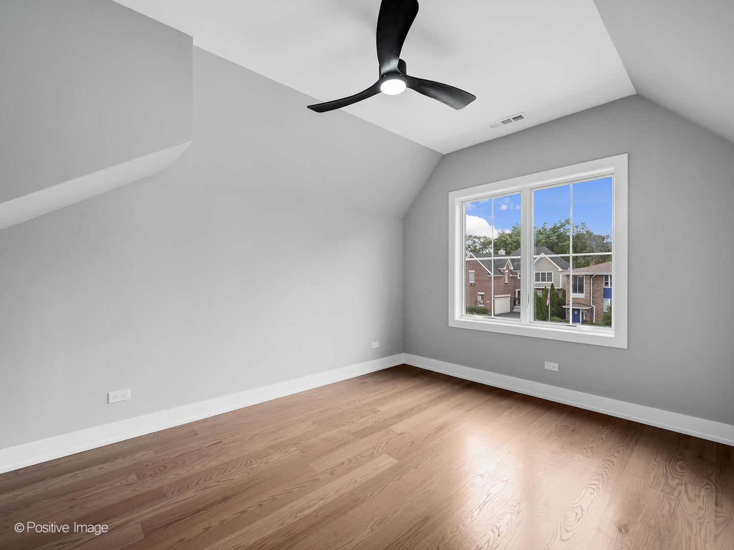 5515 Alabama Avenue Clarendon Hills IL 60514