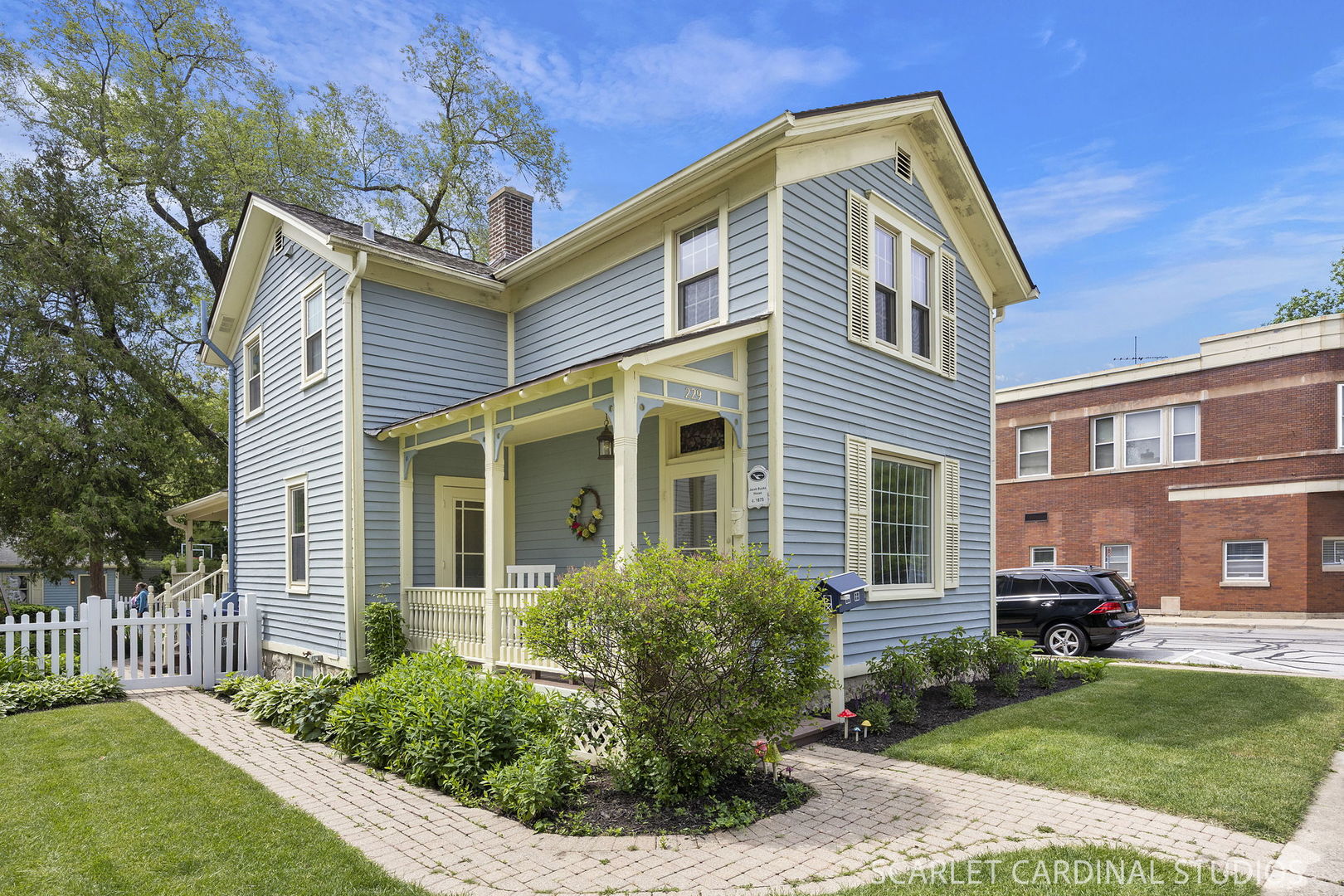229 Center Street Naperville IL 60540
