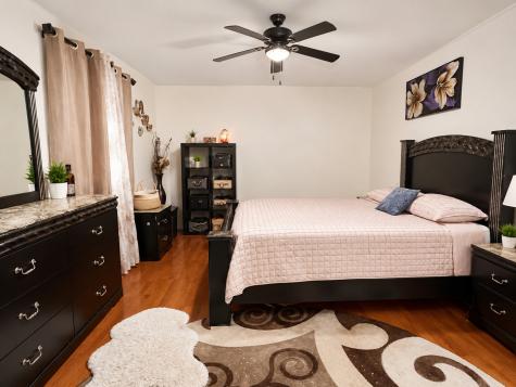 1738 Newport Street Glendale Heights IL 60139