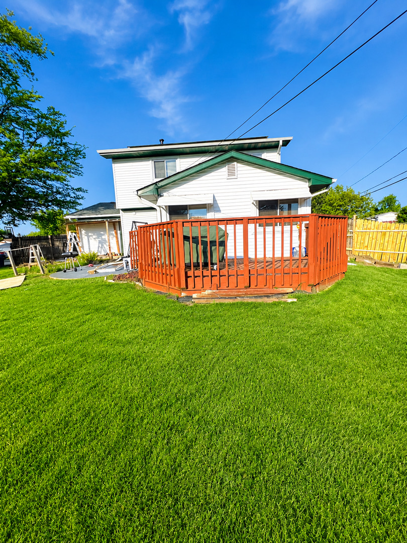 1738 Newport Street Glendale Heights IL 60139