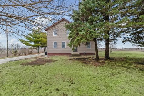 314 North 200 East Road Loda IL 60948