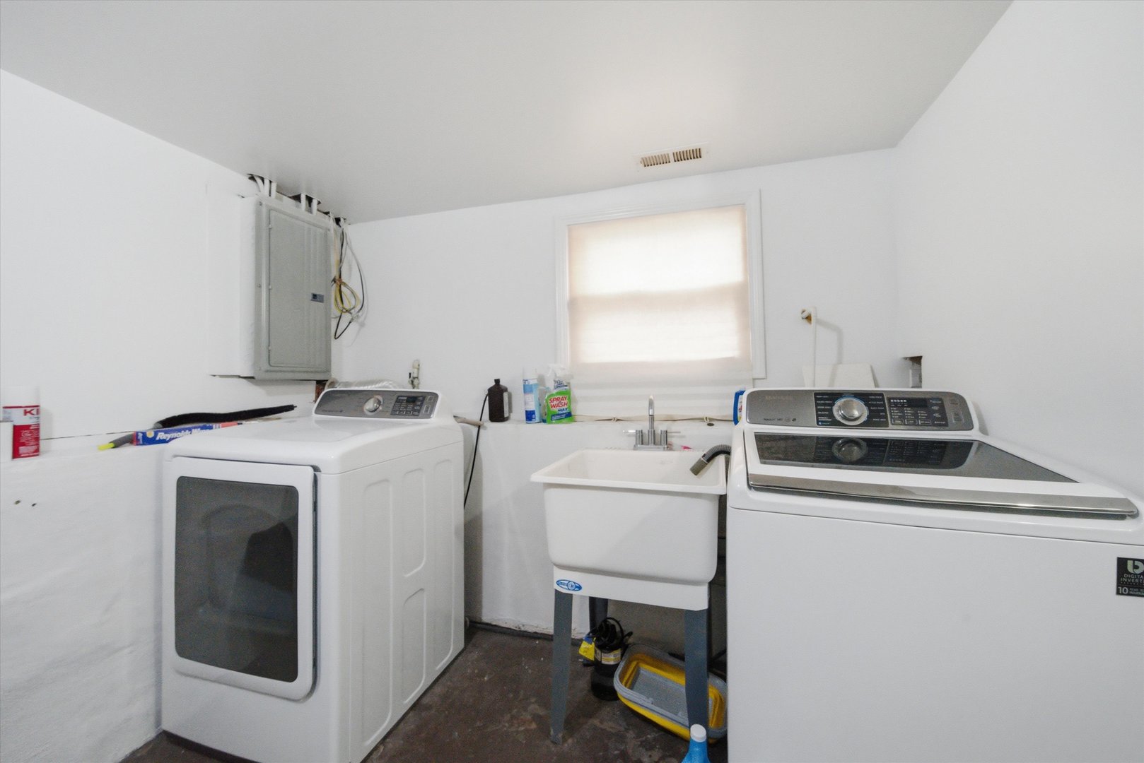 4938 West Melrose Street Chicago IL 60641