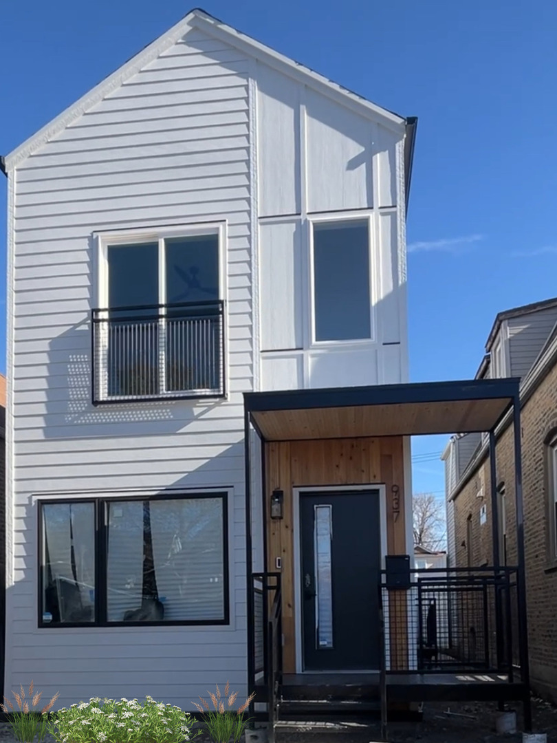 948 North Homan Avenue Chicago IL 60651