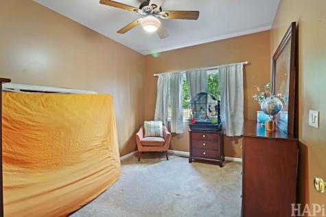 1979 Bluff Court Round Lake IL 60073