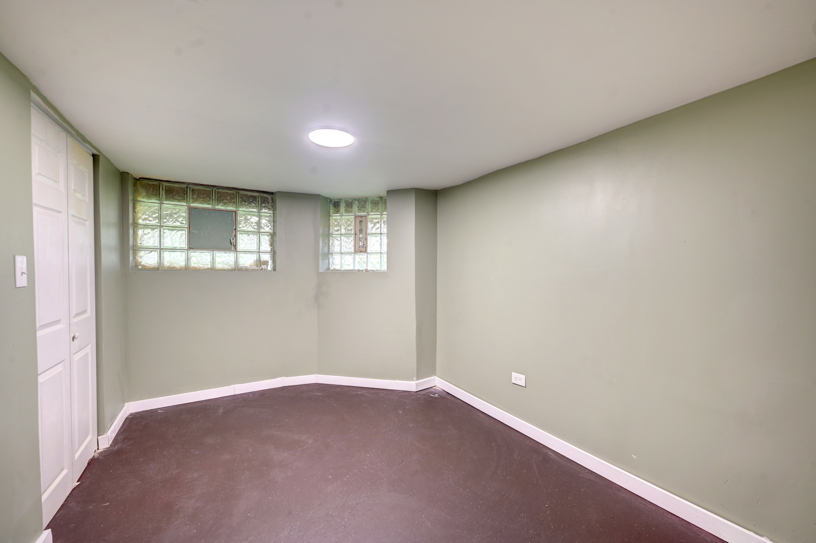 135 West 109th Place Chicago IL 60628