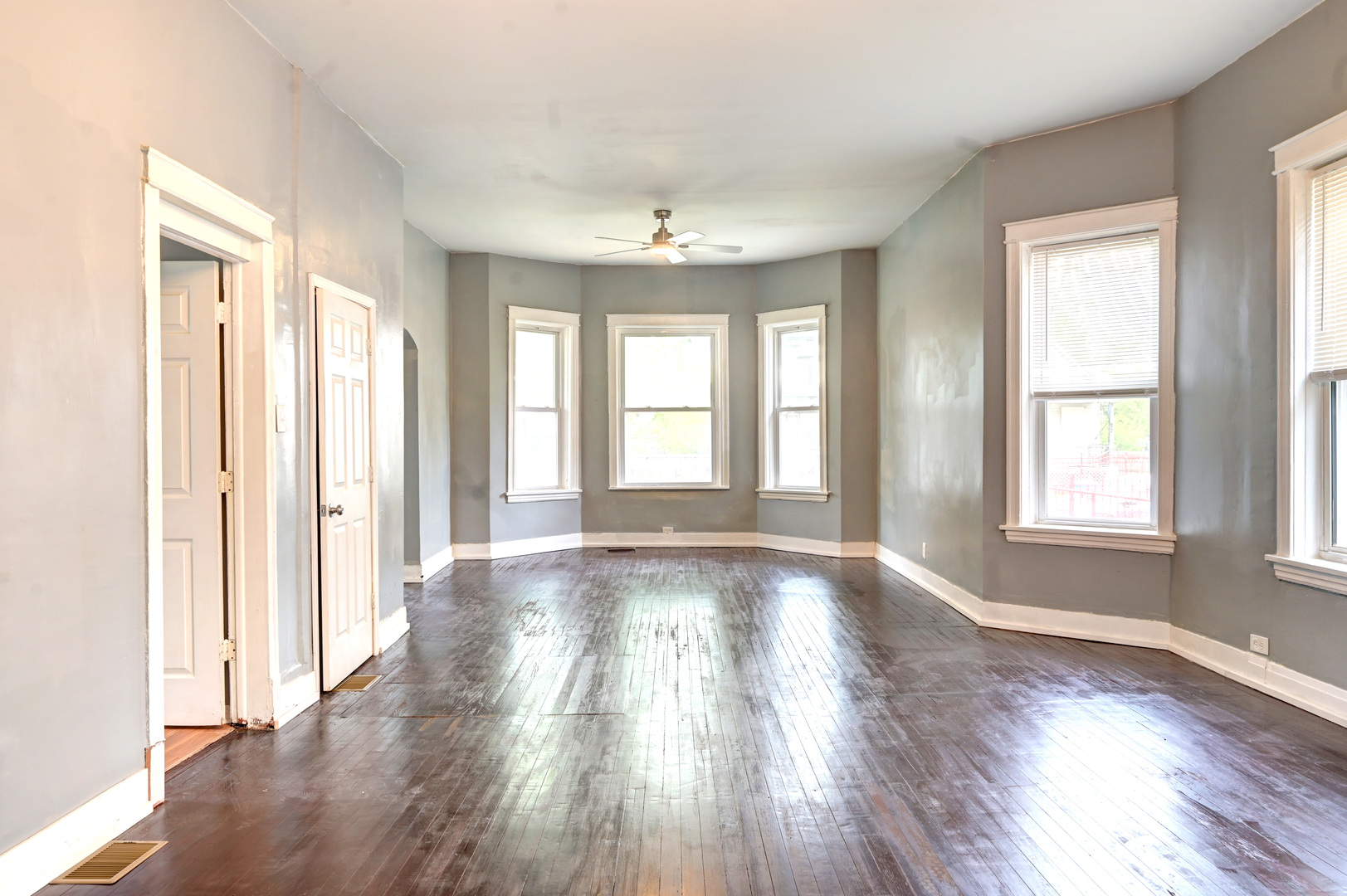 135 West 109th Place Chicago IL 60628