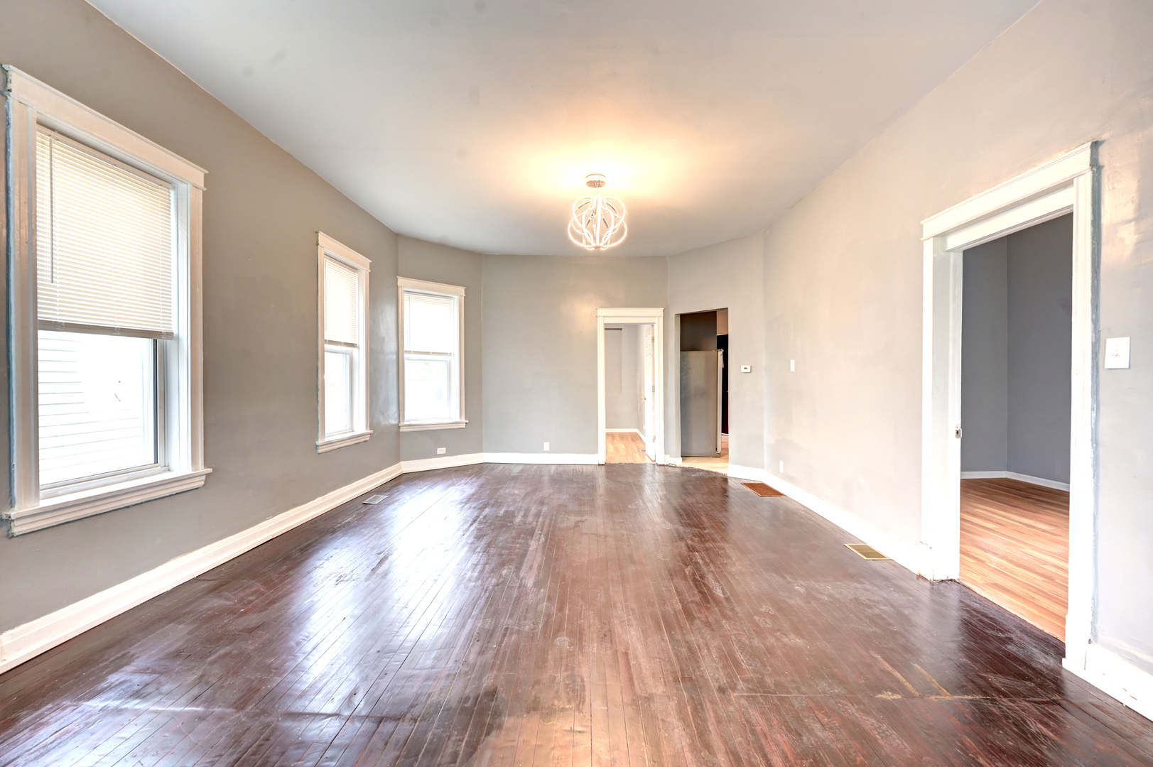 135 West 109th Place Chicago IL 60628