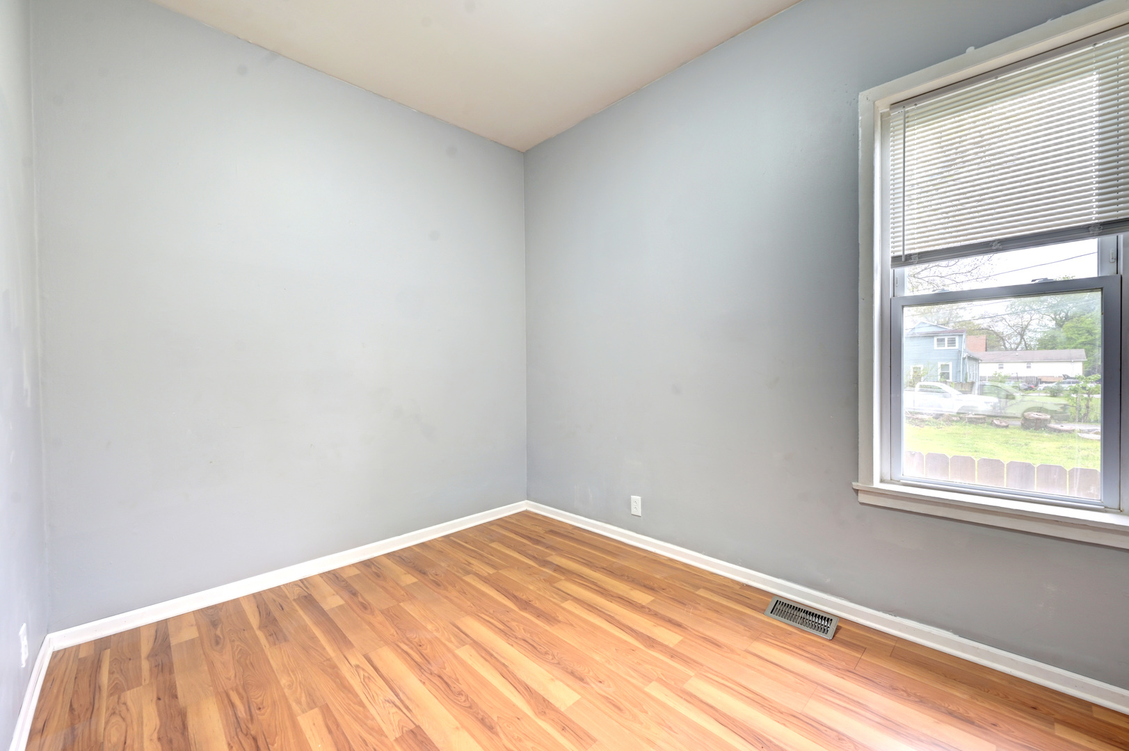 135 West 109th Place Chicago IL 60628