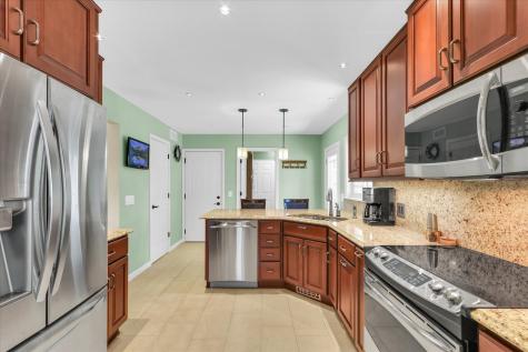 613 Crestview Drive Champaign IL 61822