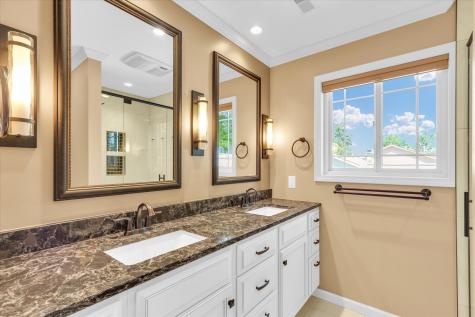 613 Crestview Drive Champaign IL 61822