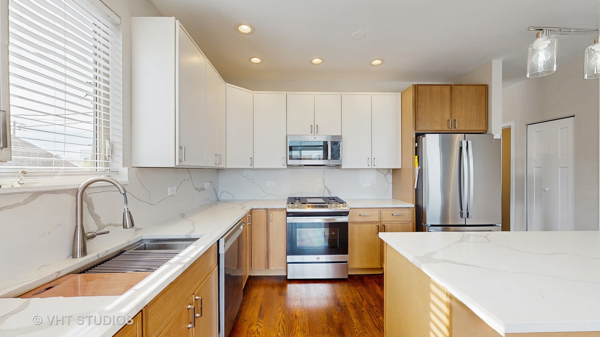 3642 West 51st Street Chicago IL 60632