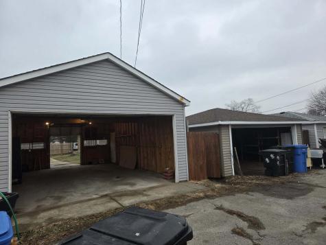 12622 South Marquette Avenue Chicago IL 60633