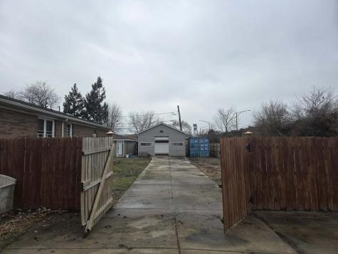 12622 South Marquette Avenue Chicago IL 60633