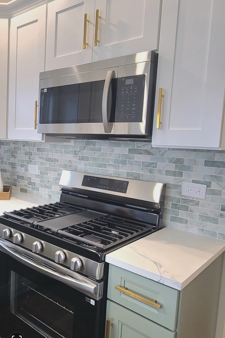 6129 South Parkside Avenue Chicago IL 60638